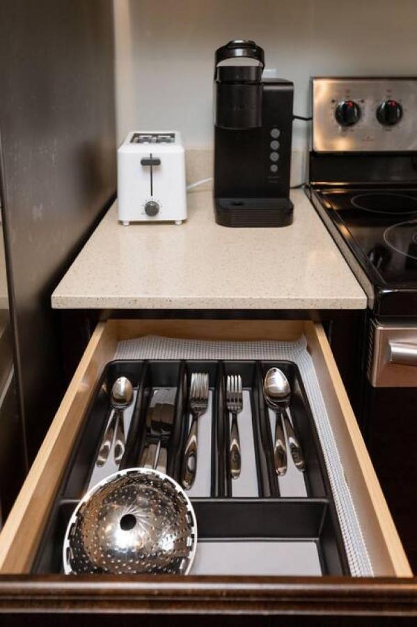 Stylish And Comfortable 1-Br In The Heart Of Детройт Екстериор снимка